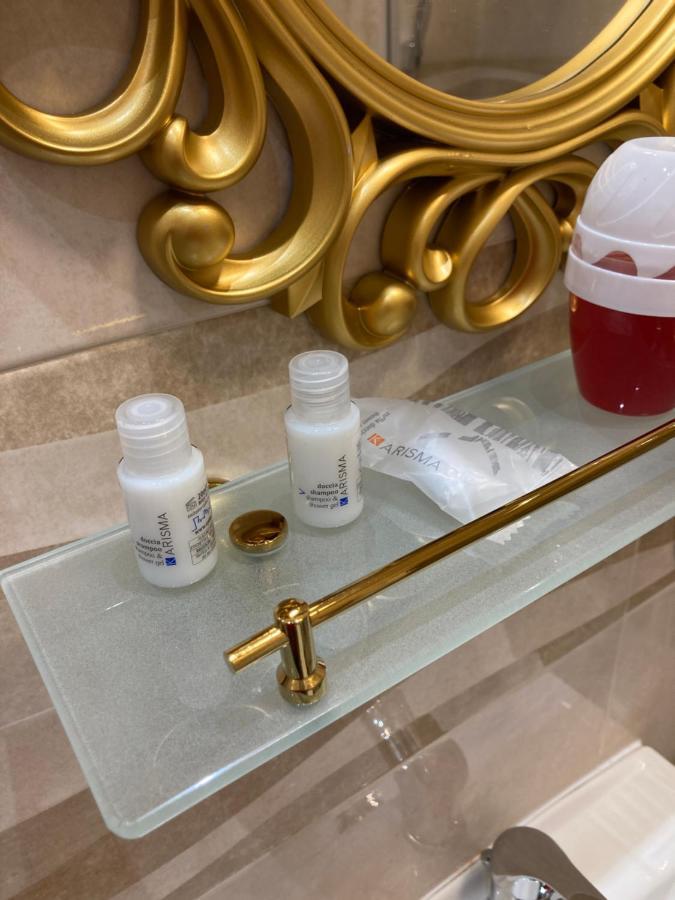 B&B La Reggia Di Rihanna Spa Caserta Dış mekan fotoğraf