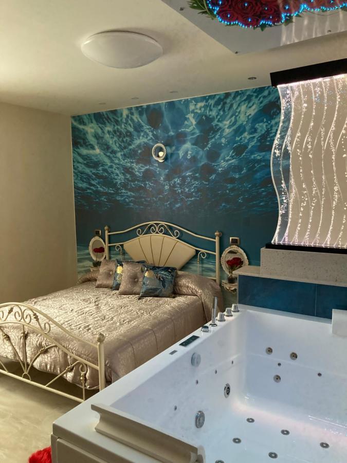 B&B La Reggia Di Rihanna Spa Caserta Dış mekan fotoğraf