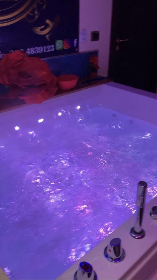 B&B La Reggia Di Rihanna Spa Caserta Dış mekan fotoğraf
