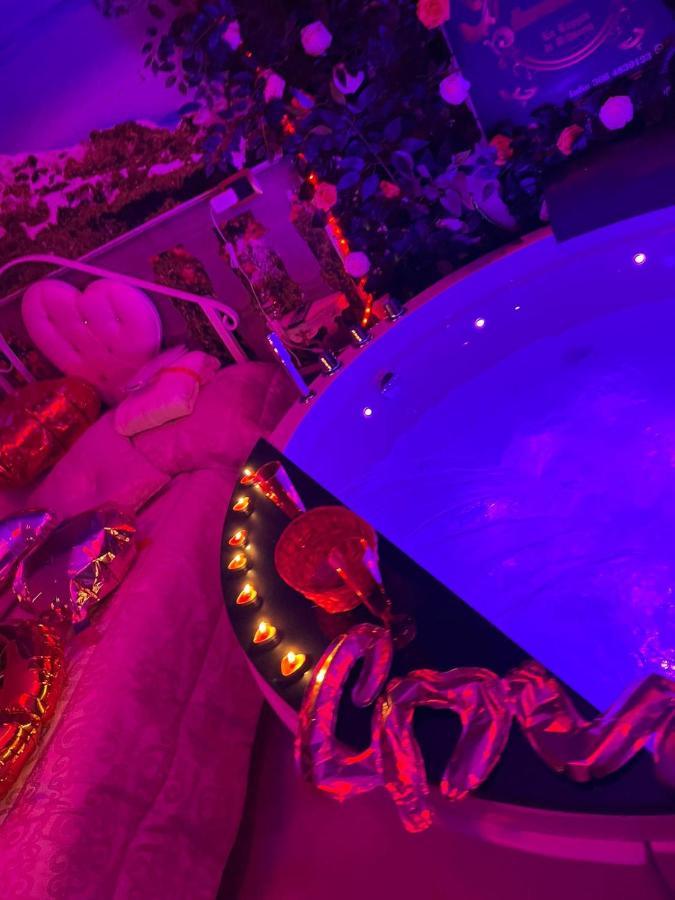 B&B La Reggia Di Rihanna Spa Caserta Dış mekan fotoğraf
